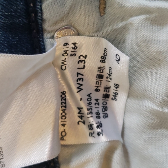 NWOT Signature by Levi Strauss Modern slim medium washed denim Size 24 M 37x32 - Picture 8 of 8